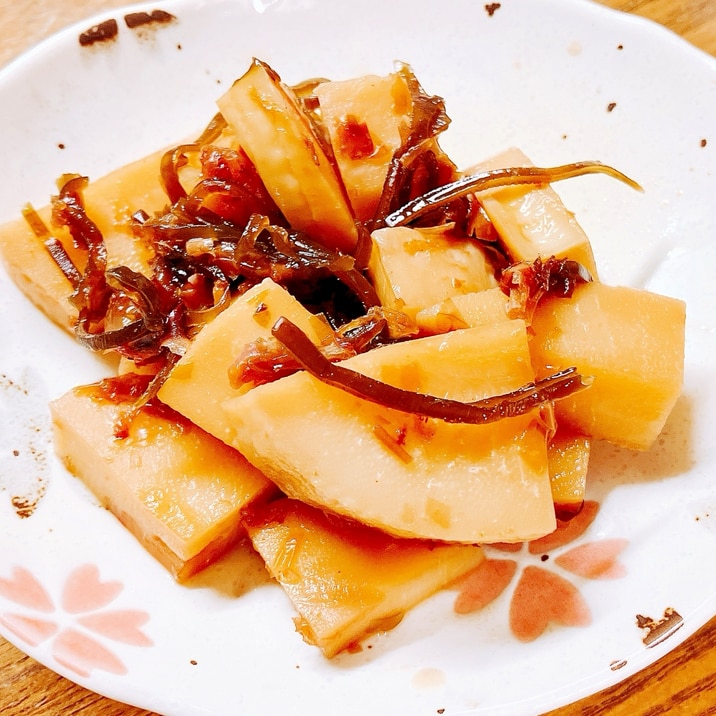 タケノコとおかかと塩昆布の煮物
